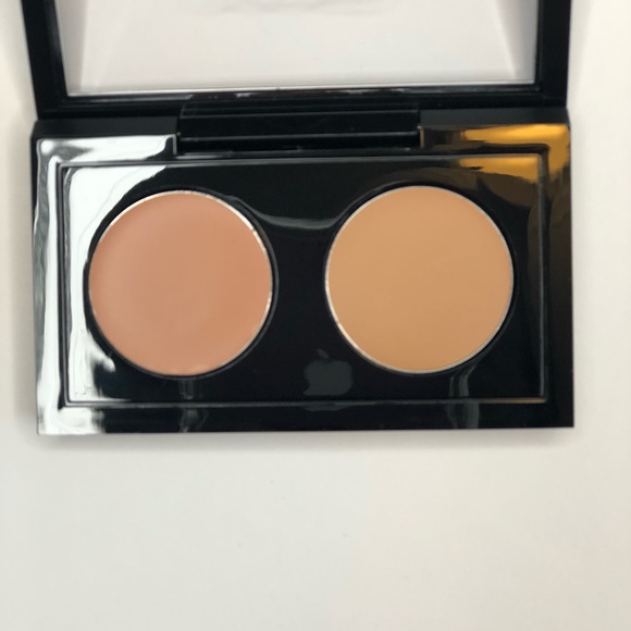 MAC Studio Finish Concealer Duo NW25/NC30 - Picture 3 of 6
